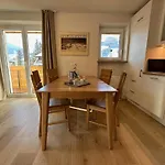 Ribisel Für Familien *