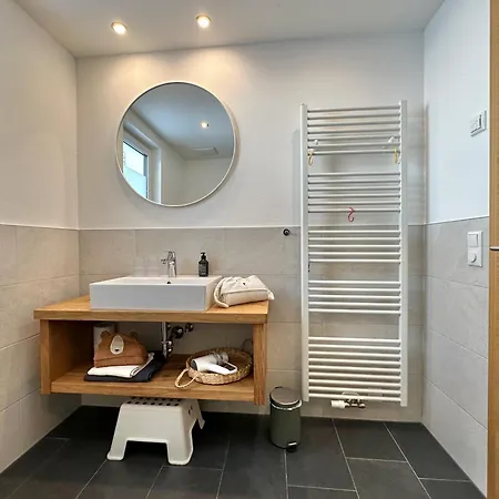 Апартаменты Ribisel Fuer Familien - Alpentherme Inklusive! Бад Хофгаштайн